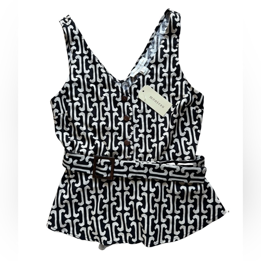 Monteau Los Angeles Black and White Patterned Women's Top Size Small NWT Belted